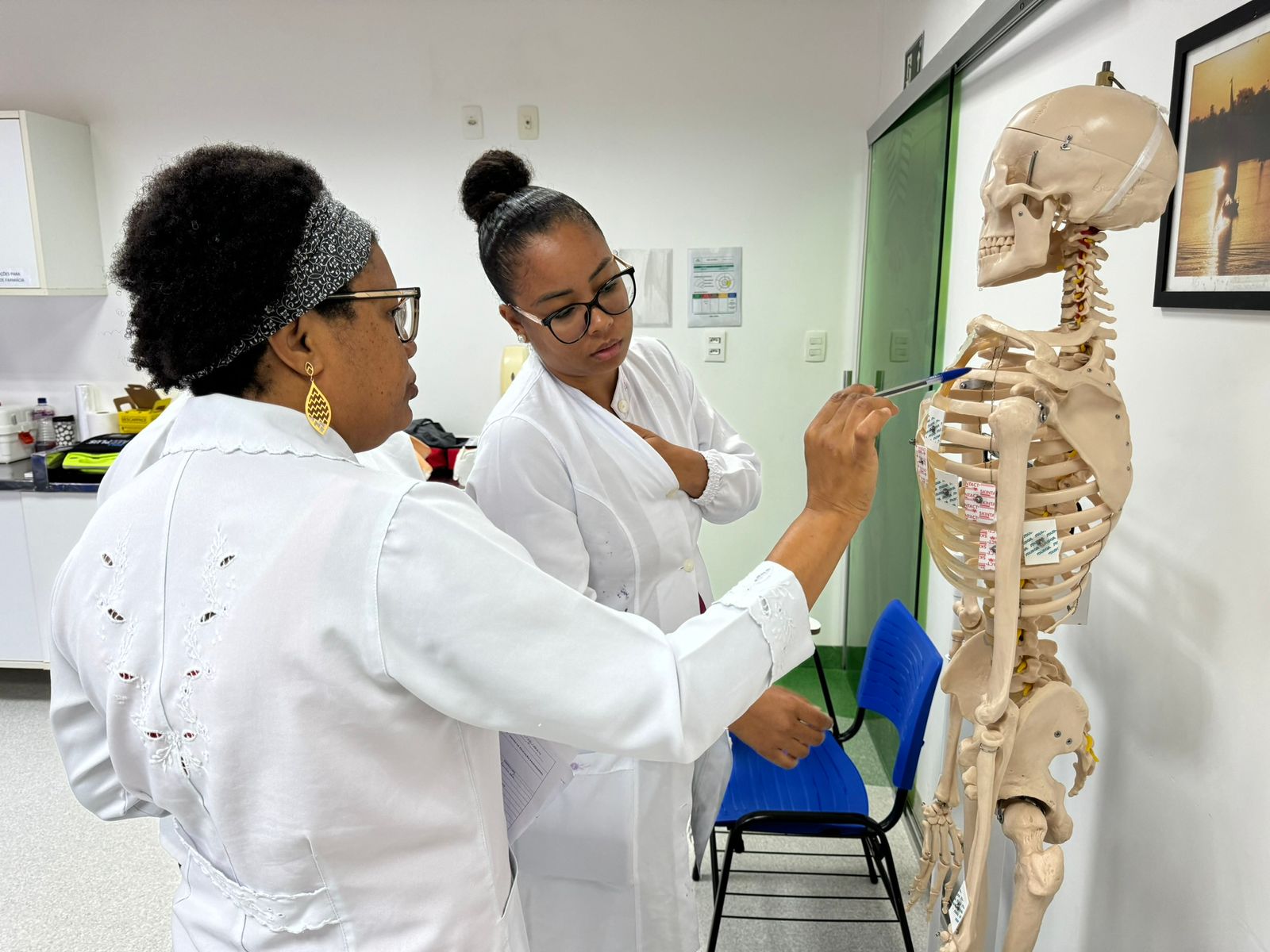 Inscrições para curso técnico em Enfermagem com bolsas gratuitas vão até dia 10 de julho em Salvador